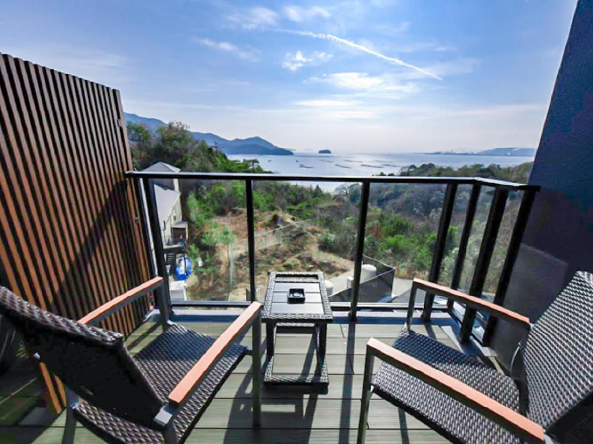 Livemax Resort Miyahama Ocean View Hatsukaichi Exterior photo